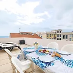 Apartamento 904 - Rooftop In Center, 100m Away *